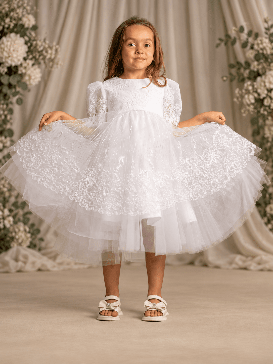 millie-white-front-detskimagazin-eu